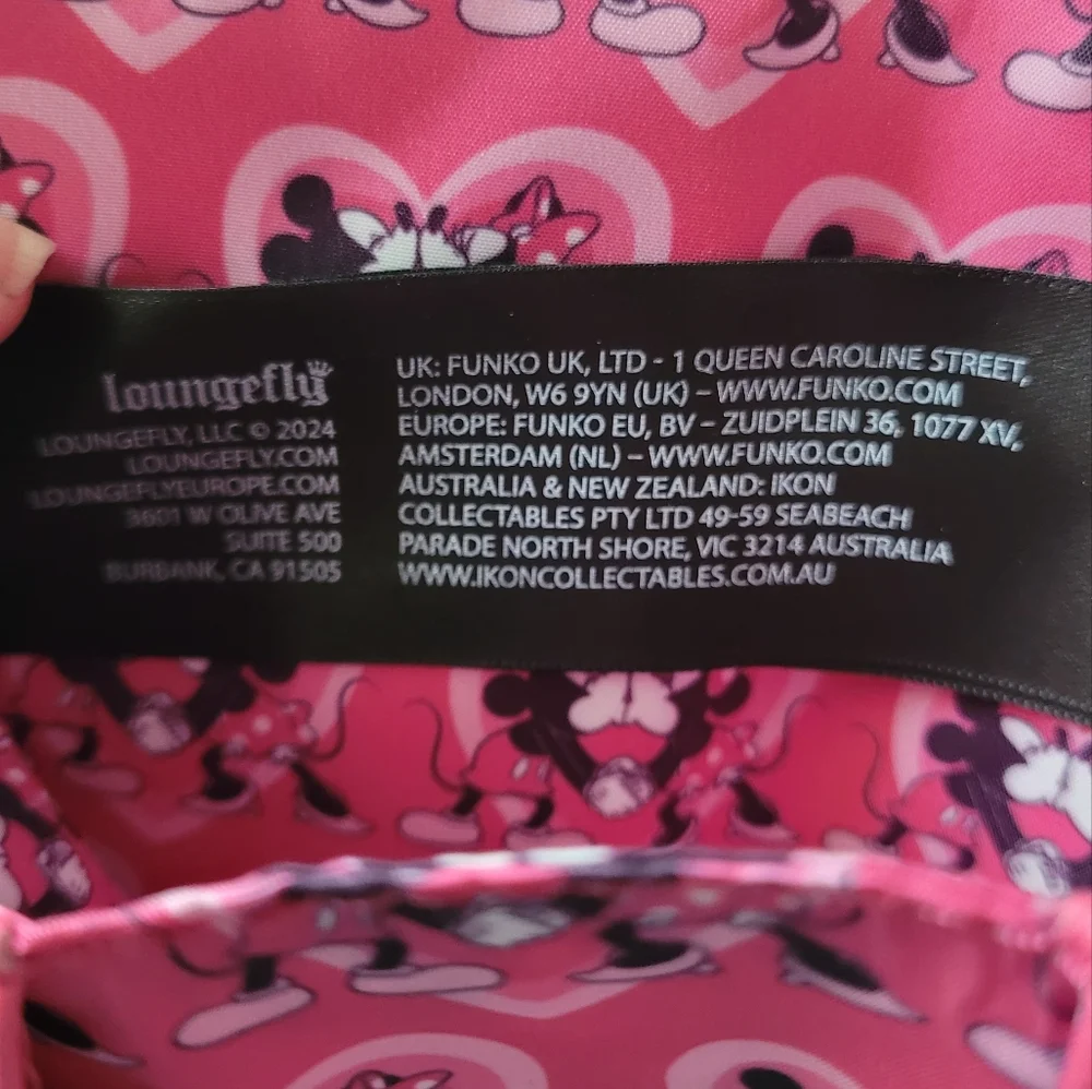 NWT-Disney Loungefly Pink Heart Wallet - Picture 8 of 12